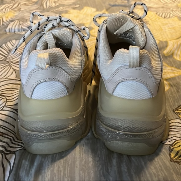 Balenciaga Triple S Clear Sole Chunky Sneakers - Picture 4 of 16